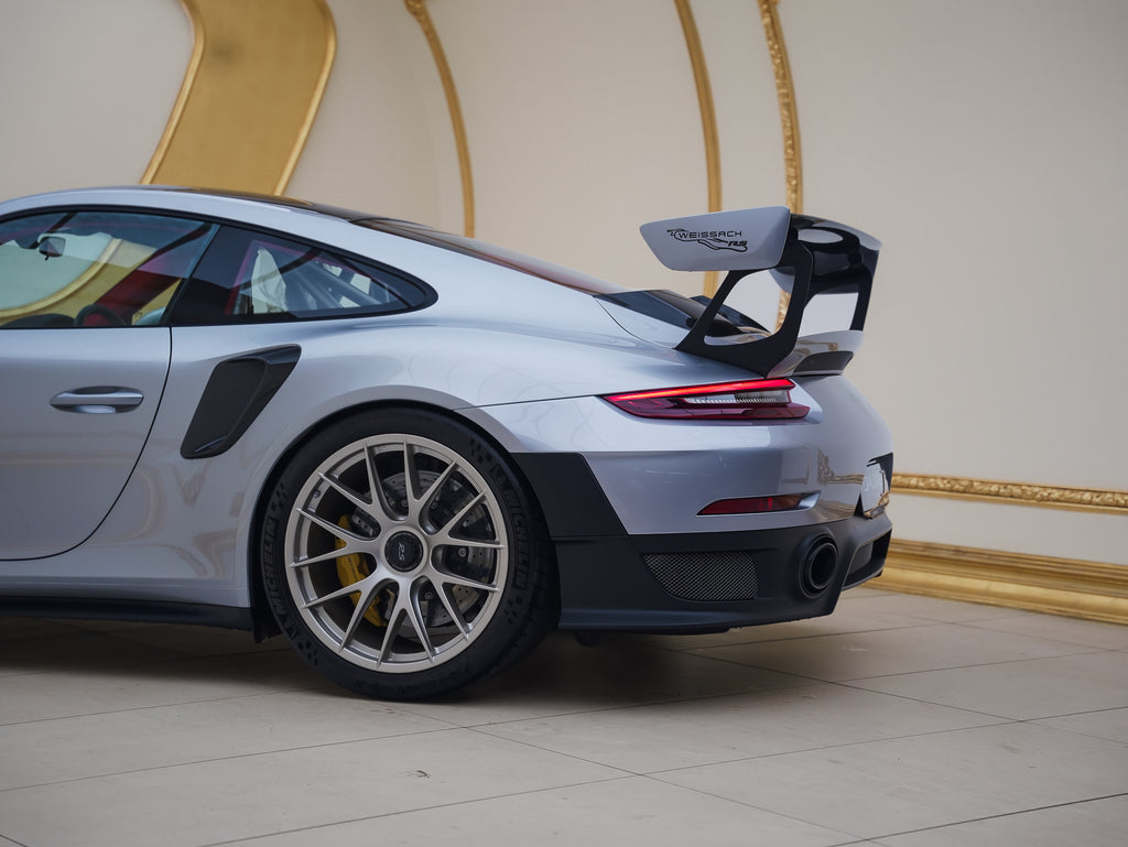 Porsche 911 GT2 RS