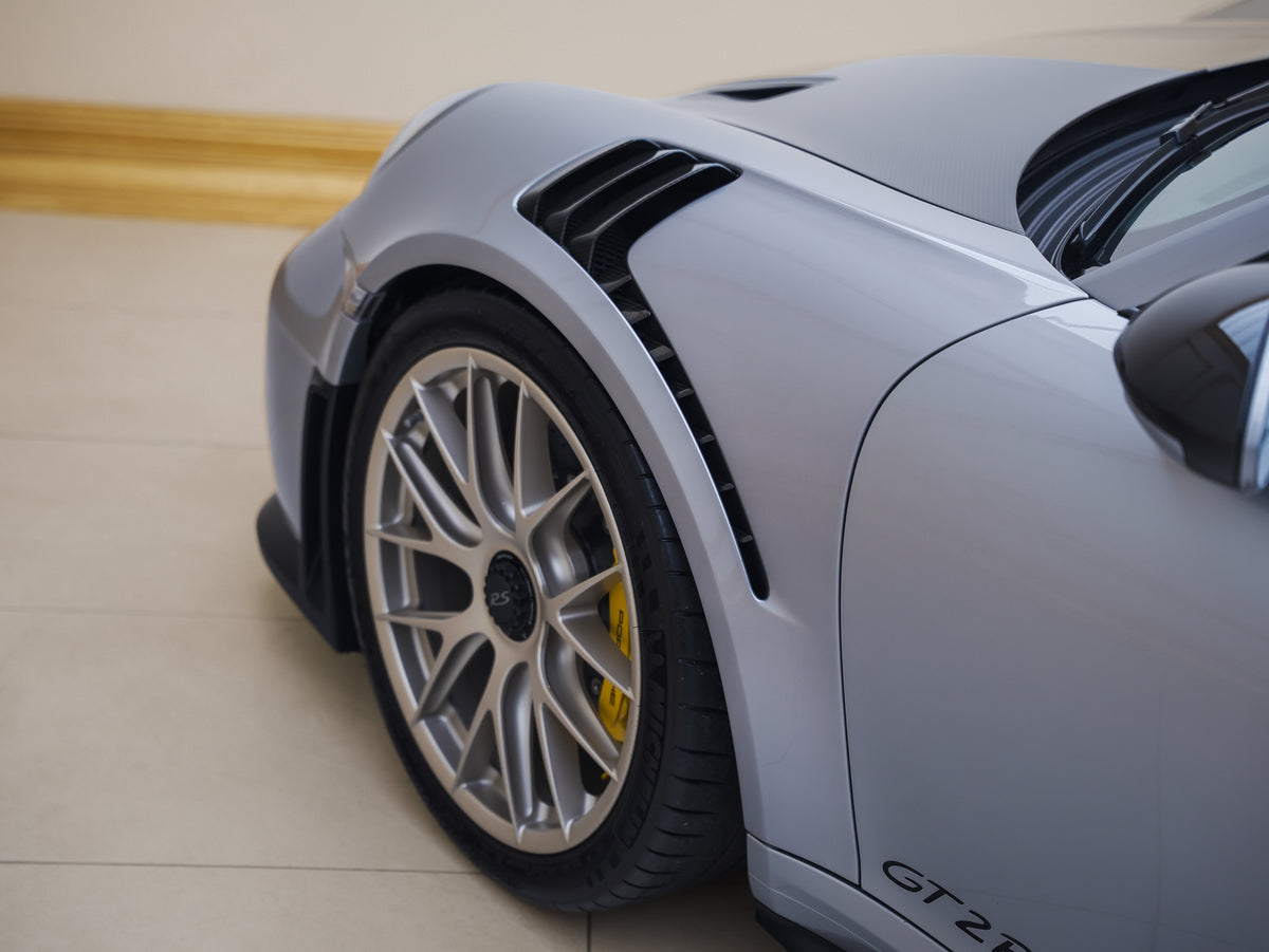 Porsche 911 GT2 RS