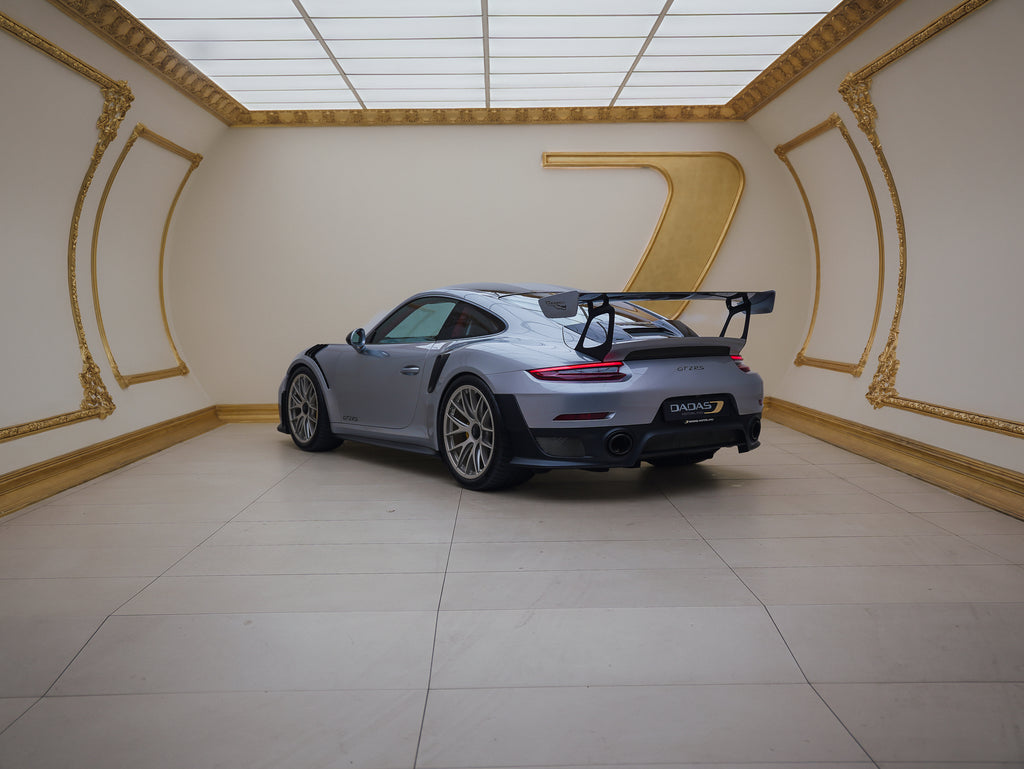 Porsche 911 GT2 RS