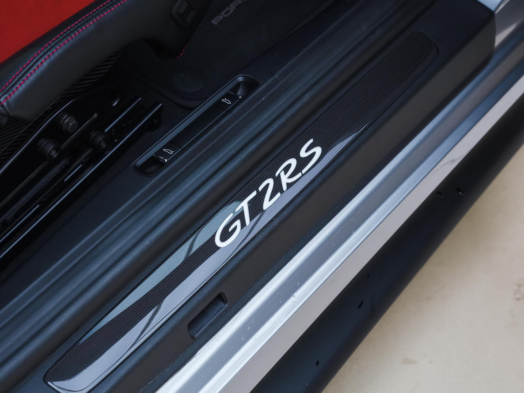 Porsche 911 GT2 RS