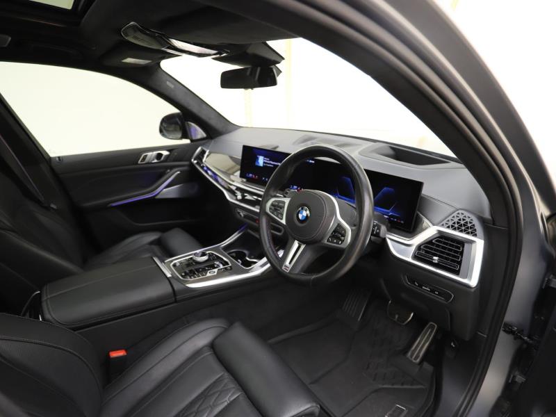 BMW X7 M60I